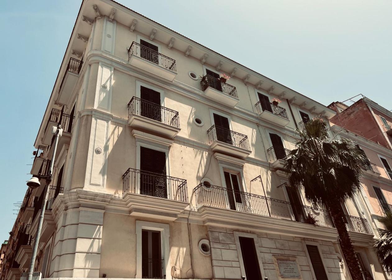 Palazzo Berardi Bed & Breakfast Taranto Luaran gambar