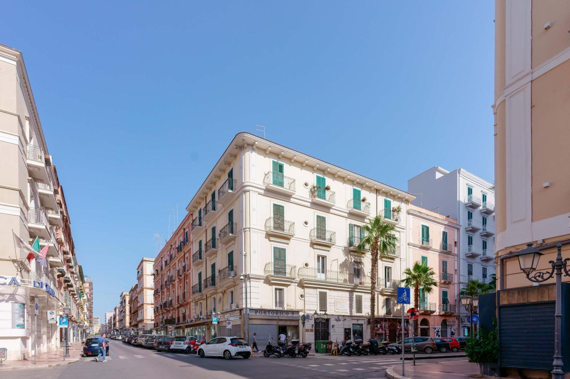 Palazzo Berardi Bed & Breakfast Taranto Luaran gambar