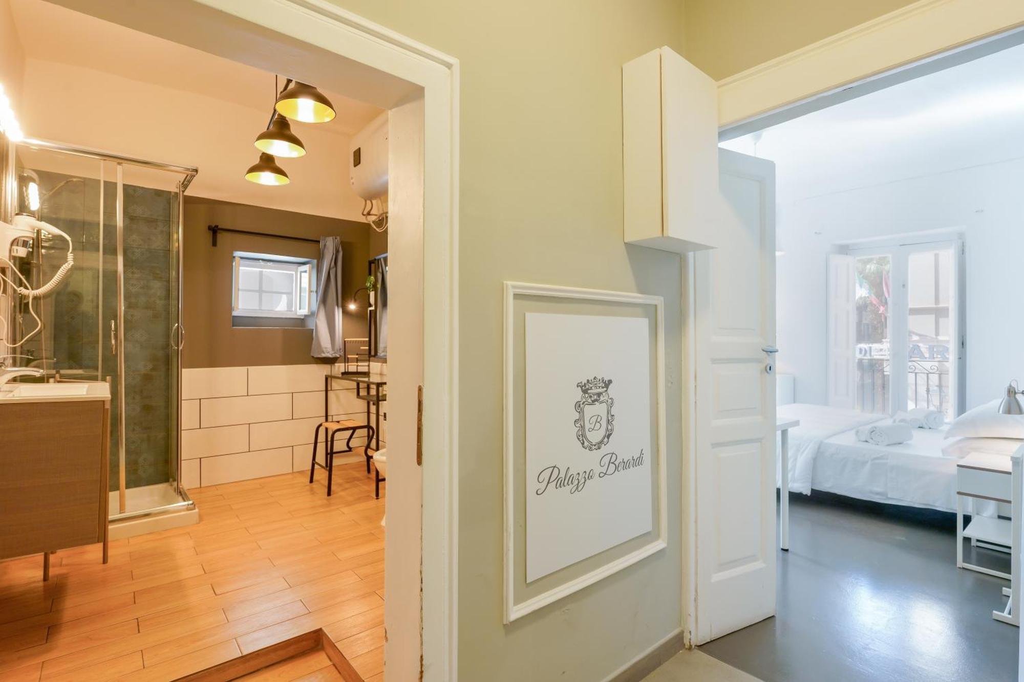 Palazzo Berardi Bed & Breakfast Taranto Luaran gambar